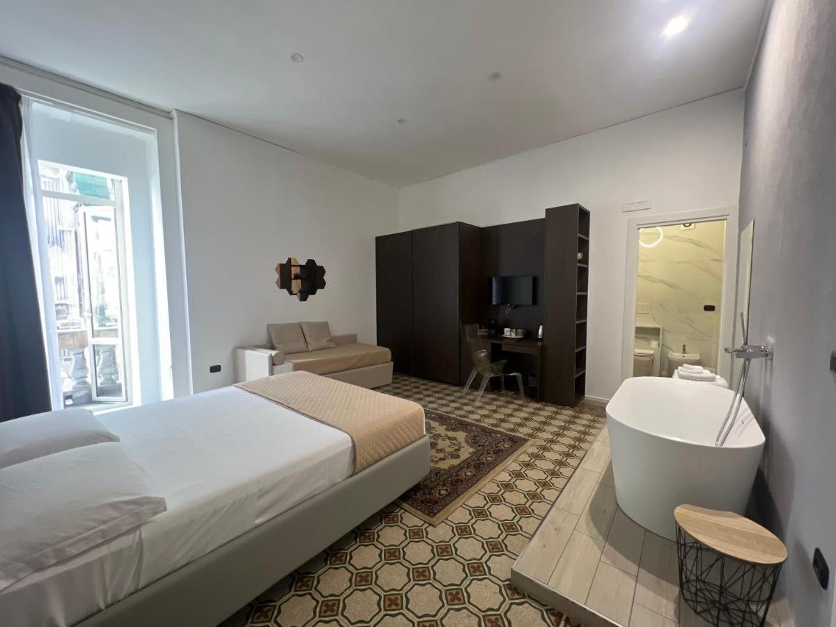 La Piazza Suite Naples Exterior photo