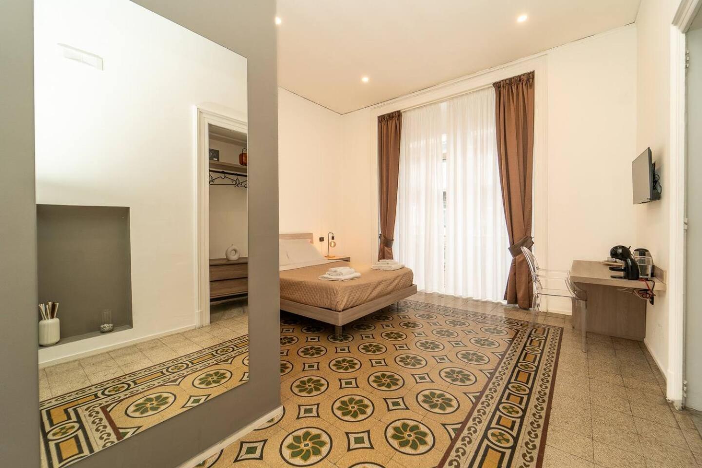 La Piazza Suite Naples Exterior photo